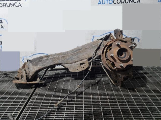 bontott NISSAN QASHQAI Jobb hátsó Csonkállvány