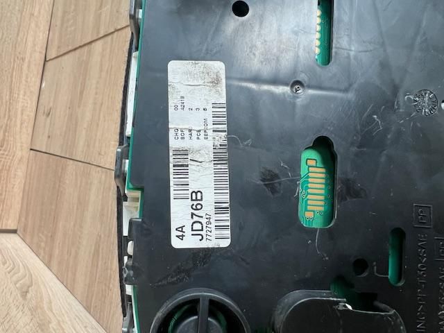 bontott NISSAN QASHQAI Kilométeróra