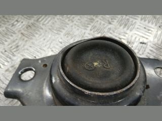 bontott NISSAN QASHQAI Motor Tartó Bak (Fém)