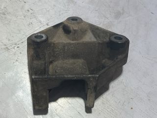 bontott NISSAN QASHQAI Motor Tartó Bak (Pozíciófüggetlen)