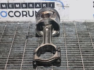 bontott NISSAN QASHQAI Dugattyú