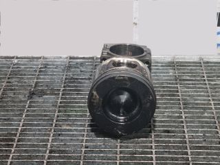 bontott NISSAN QASHQAI Dugattyú