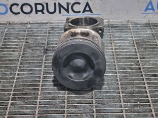 bontott NISSAN QASHQAI Dugattyú