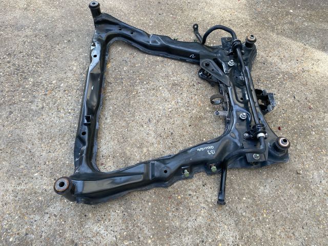 bontott NISSAN QASHQAI Első Bölcső