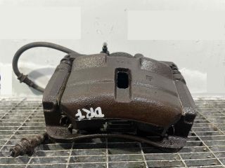 bontott NISSAN QASHQAI Jobb első Féknyereg Munkahengerrel