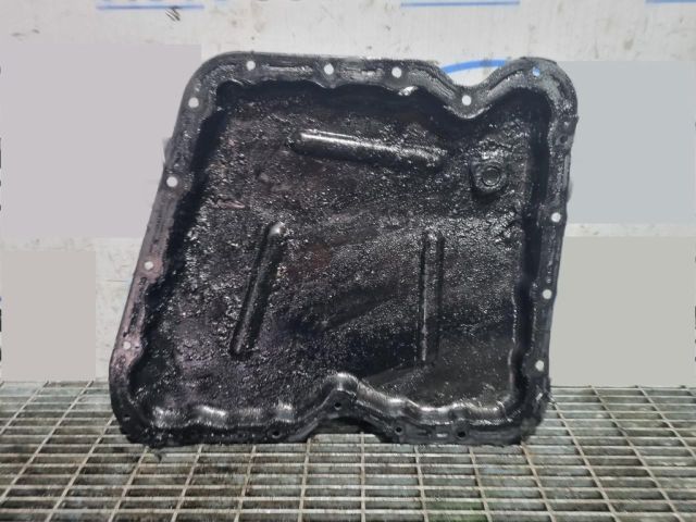 bontott NISSAN QASHQAI Olajteknő