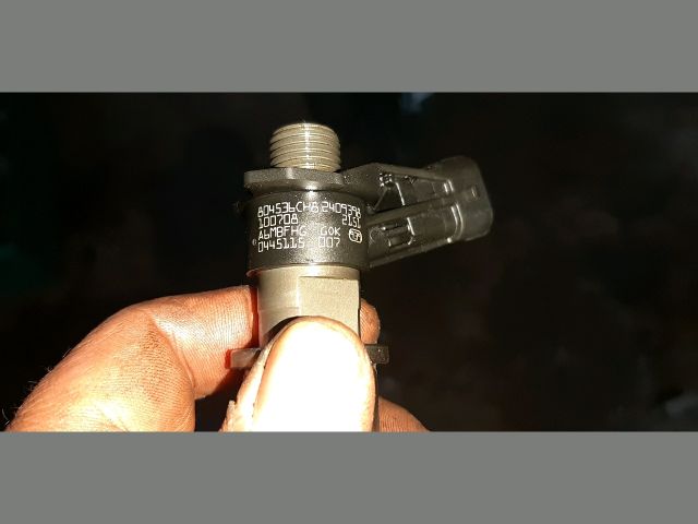 bontott NISSAN QASHQAI Porlasztó (1 db)