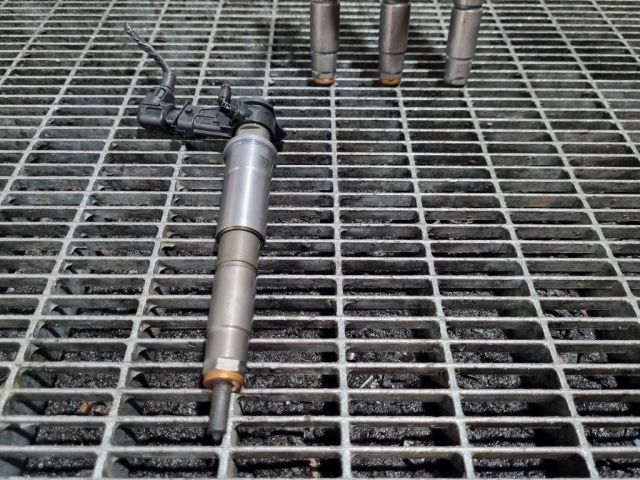 bontott NISSAN QASHQAI Porlasztó (1 db)