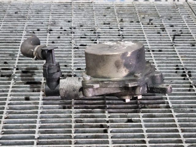 bontott NISSAN QASHQAI Vákumpumpa