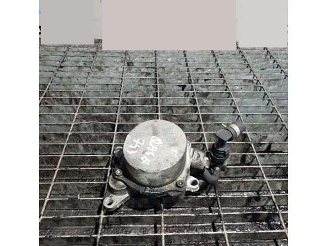 bontott NISSAN QASHQAI Vákumpumpa