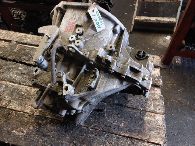 bontott NISSAN QASHQAI Váltó (Mechanikus)