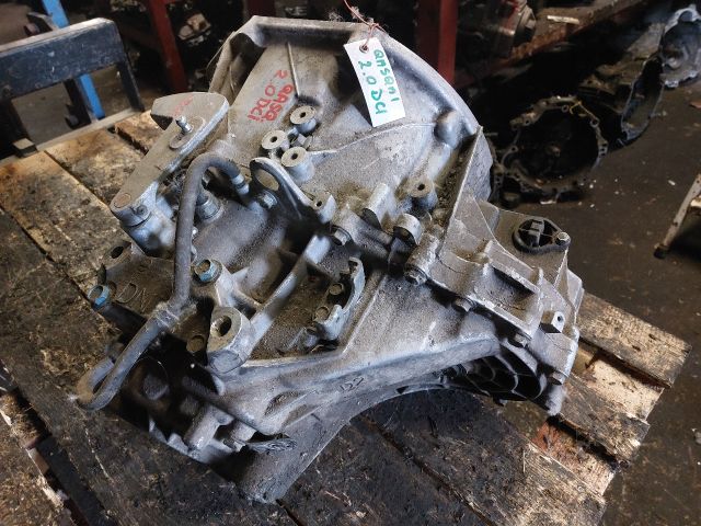 bontott NISSAN QASHQAI Váltó (Mechanikus)