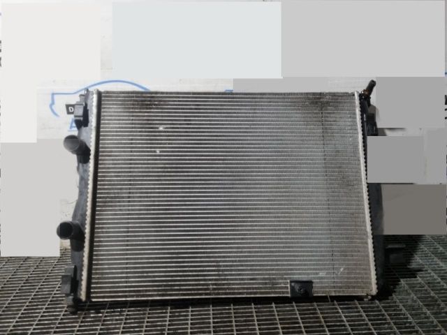 bontott NISSAN QASHQAI Vízhűtő Radiátor (Klímás)