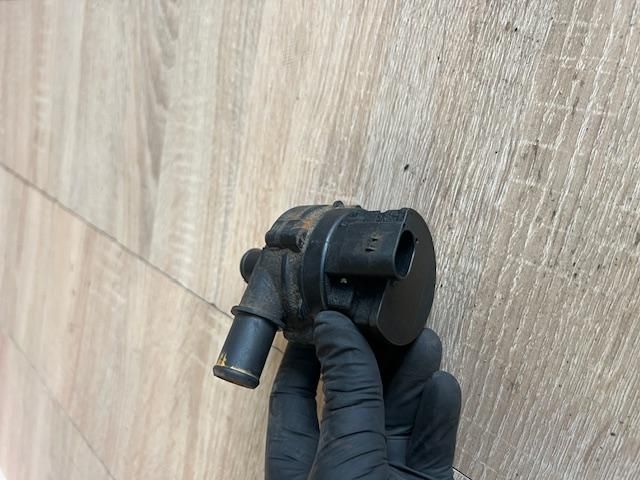 bontott NISSAN QASHQAI Vízpumpa