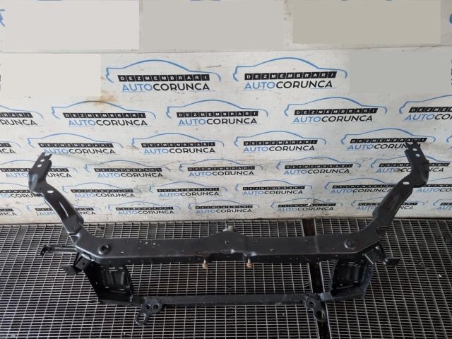 bontott NISSAN QASHQAI Homlokfal (Üres lemez)