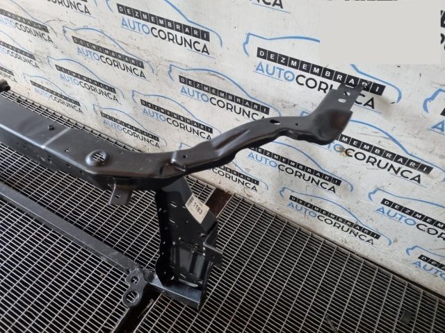 bontott NISSAN QASHQAI Homlokfal (Üres lemez)