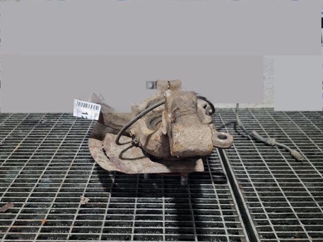 bontott NISSAN QASHQAI Jobb első Csonkállvány