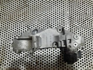 bontott NISSAN QASHQAI Generátor Tartó Bak