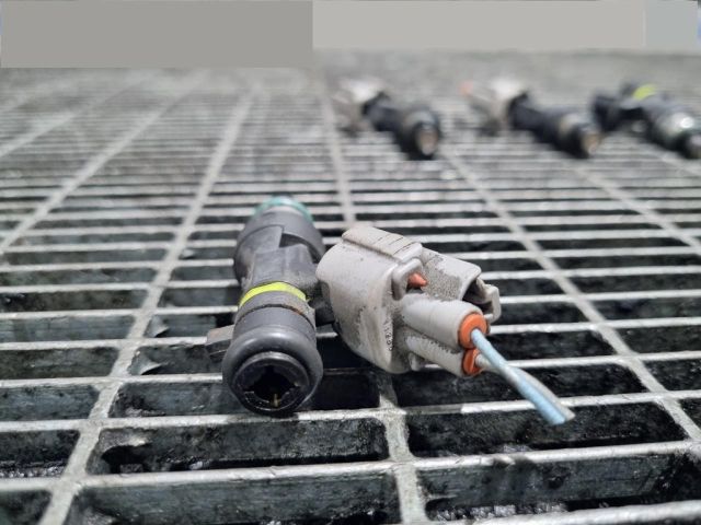 bontott NISSAN QASHQAI Porlasztó (1 db)