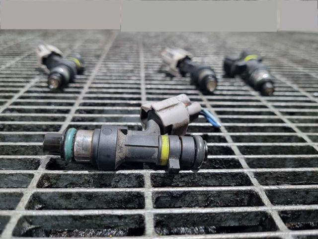 bontott NISSAN QASHQAI Porlasztó (1 db)