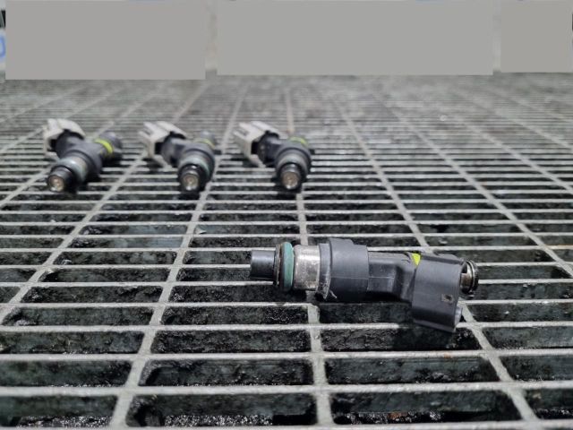 bontott NISSAN QASHQAI Porlasztó (1 db)