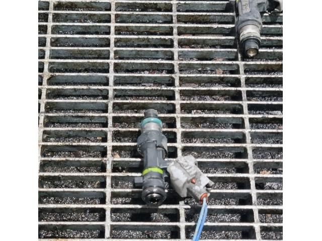 bontott NISSAN QASHQAI Porlasztó (1 db)