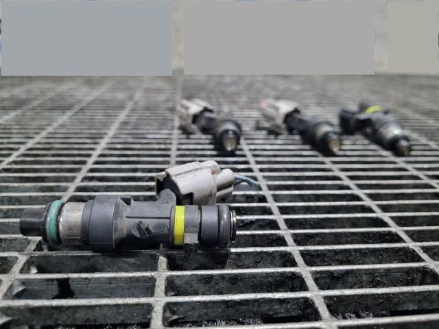 bontott NISSAN QASHQAI Porlasztó (1 db)