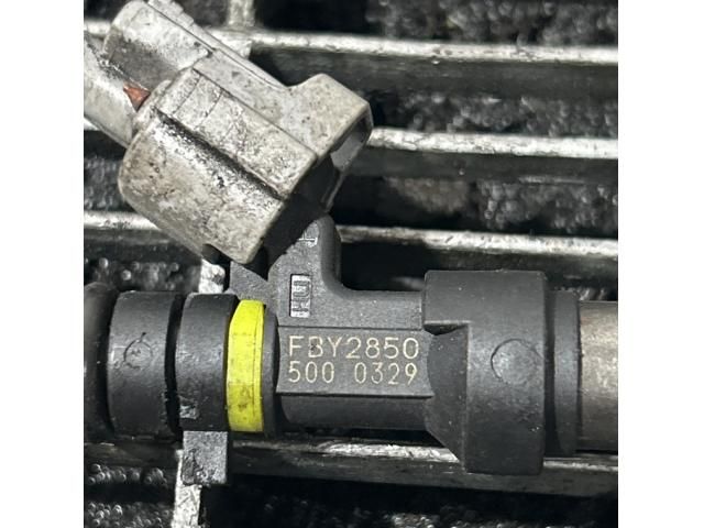 bontott NISSAN QASHQAI Porlasztó (1 db)