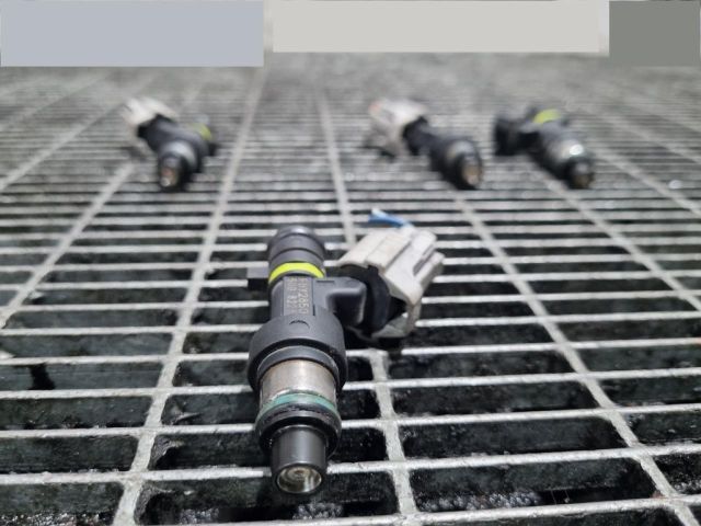 bontott NISSAN QASHQAI Porlasztó (1 db)