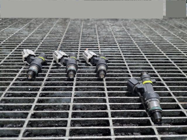 bontott NISSAN QASHQAI Porlasztó (1 db)