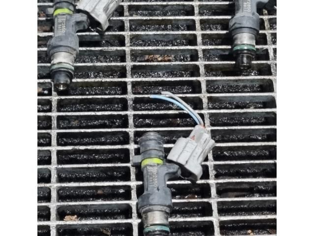 bontott NISSAN QASHQAI Porlasztó (1 db)