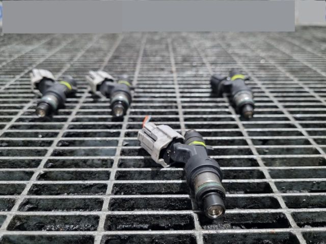 bontott NISSAN QASHQAI Porlasztó (1 db)