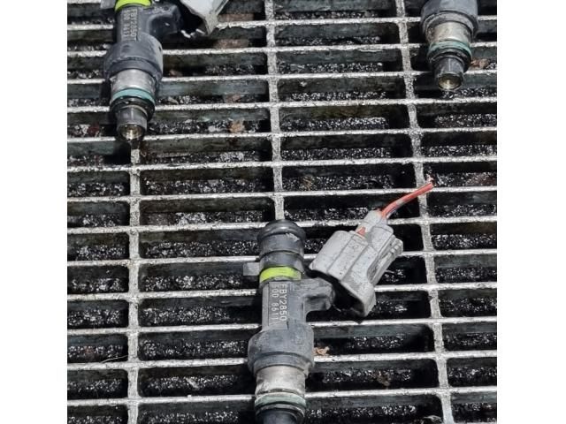 bontott NISSAN QASHQAI Porlasztó (1 db)