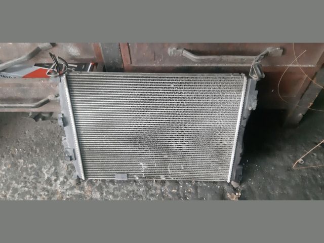 bontott NISSAN QASHQAI Vízhűtő Radiátor (Nem klímás)