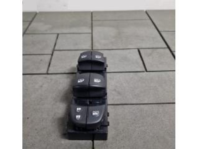 bontott NISSAN QASHQAI Ablakemelő Kapcsoló Négyes / Kettes