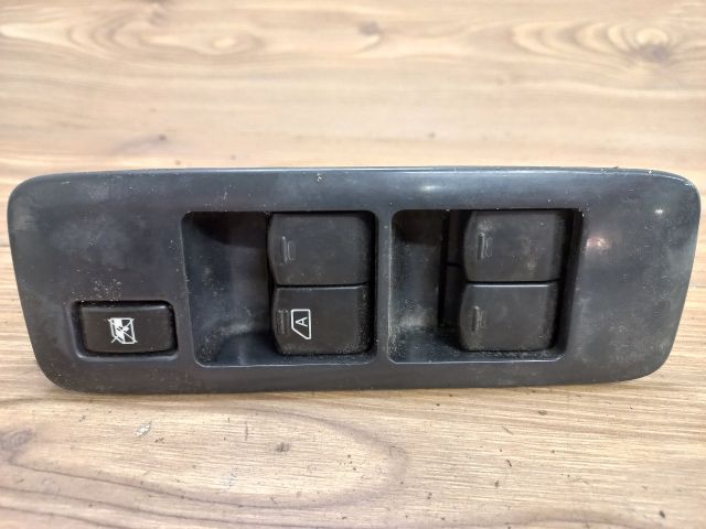 bontott NISSAN QASHQAI Ablakemelő Kapcsoló Négyes / Kettes