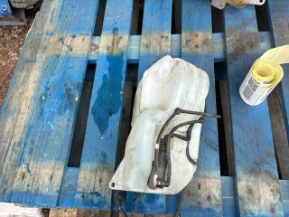 bontott NISSAN QASHQAI Ablakmosó Tartály