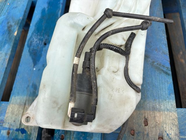 bontott NISSAN QASHQAI Ablakmosó Tartály