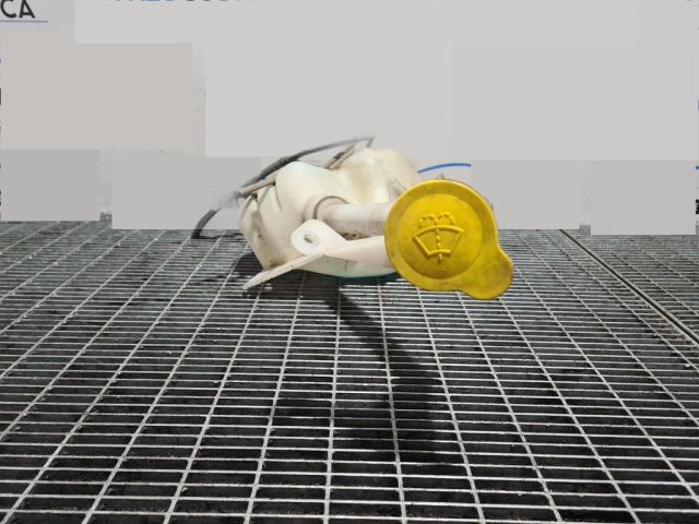 bontott NISSAN QASHQAI Ablakmosó Tartály