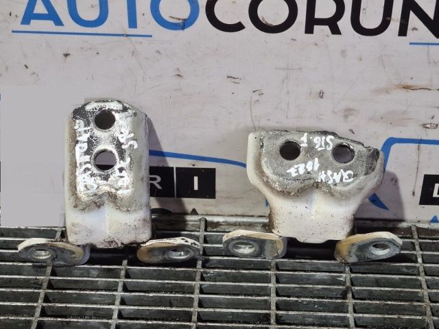 bontott NISSAN QASHQAI Ajtó Zsanér (Pozíciófüggetlen)