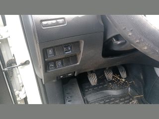 bontott NISSAN QASHQAI Akkumulátor Tartó