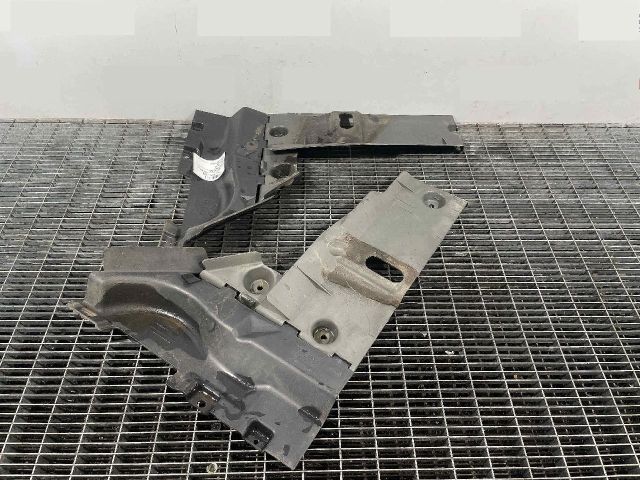 bontott NISSAN QASHQAI Alsó Motorburkolat