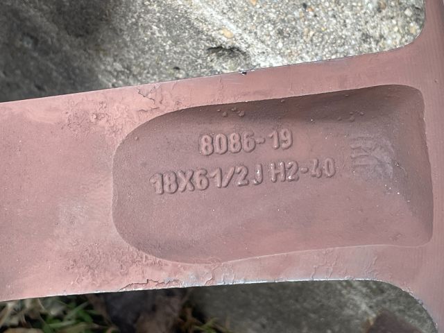 bontott NISSAN QASHQAI Alufelni Szett