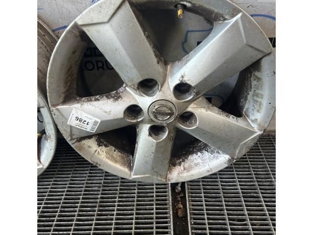 bontott NISSAN QASHQAI Alufelni Szett