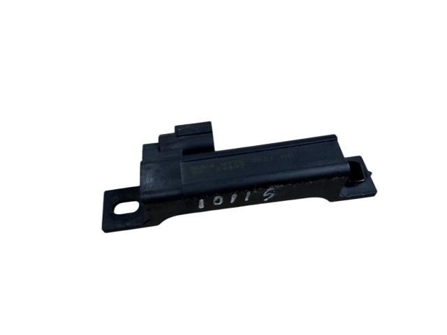 bontott NISSAN QASHQAI Antenna Erősítő