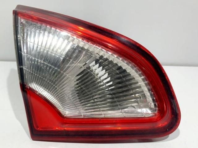 bontott NISSAN QASHQAI Bal Belső Hátsó Lámpa
