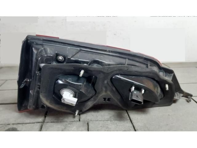 bontott NISSAN QASHQAI Bal Belső Hátsó Lámpa