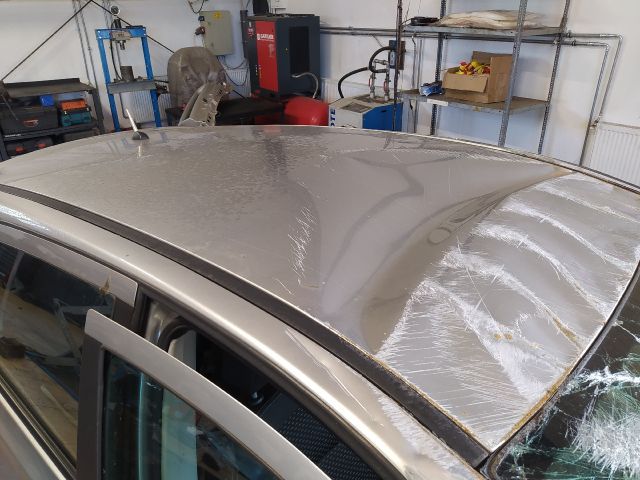 bontott NISSAN QASHQAI Bal C Oszlop Oldalablak Üveg