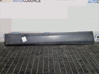 bontott NISSAN QASHQAI Bal első Ajtó Díszléc