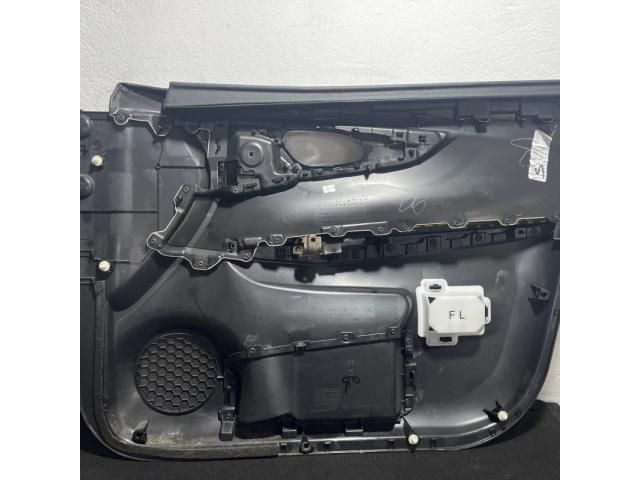 bontott NISSAN QASHQAI Bal első Ajtó Kárpit